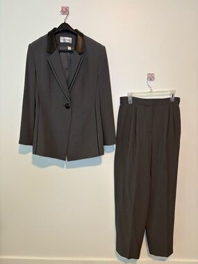 Carlo Ricchi Gray Women's Blazer & Pants Set with Faux Leather Trim